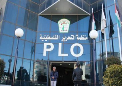 أبو هولي: وقفنا بوجه مؤامرات تهويد القدس وتصفية قضية اللاجئين