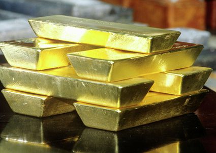 الذهب يتجه لتسجيل أسوأ أداء أسبوعي منذ مارس 2020