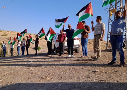 مئات المواطنين يشاركون في مسيرة بالأغوار الشمالية