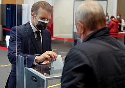 نتائج الانتخابات الإقليمية تزعج اليمين المتطرف في فرنسا