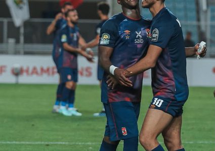 دوري أبطال إفريقيا: الأهلي يضع قدماً في النهائي