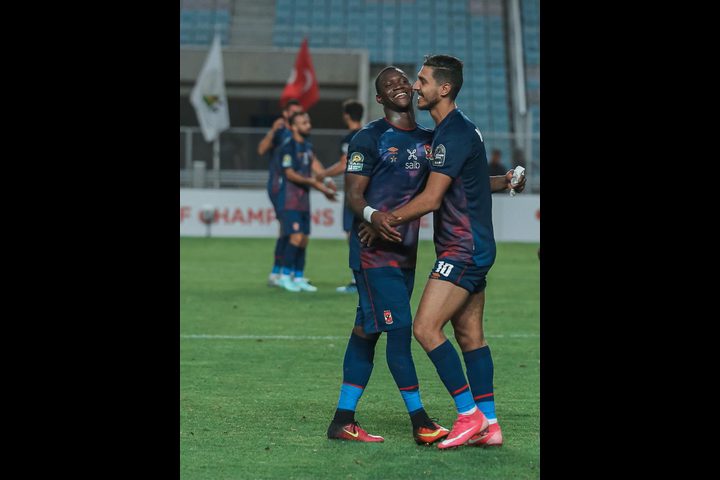 دوري أبطال إفريقيا: الأهلي يضع قدماً في النهائي