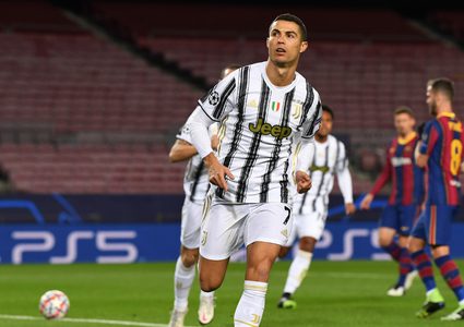 "صفقة العمر".. تفاصيل خطة برشلونة للتعاقد مع رونالدو