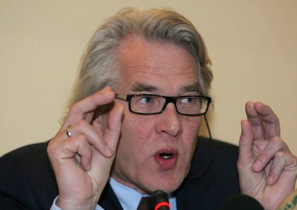 المنسق عملية السلام بالشرق الأوسط يحذر من "تصعيد مدمر جديد في غزة