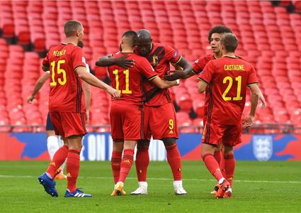 لوكاكو يكشف عن نقطة ضعف رونالدو..ويقارن نفسه بأقوى المهاجمين