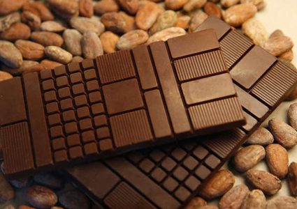 فائدة مذهلة لتناول الشوكولاتة في الصباح الباكر.. تعرفوا عليها