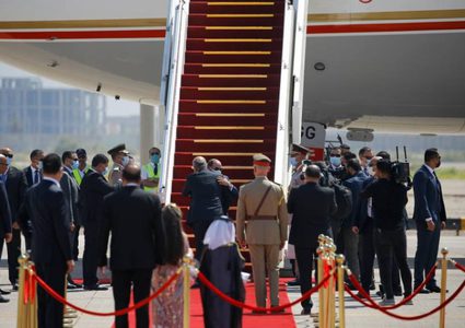 السيسي يصل إلى بغداد للمشاركة في القمة الثلاثية