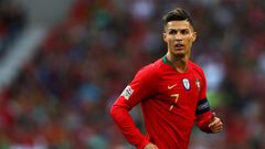 44 منتخبا.. خارطة "ضحايا" أهداف رونالدو الـ109