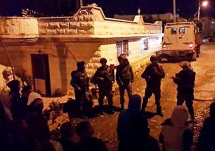 الاحتلال يعتقل شابا من الأغوار الشمالية