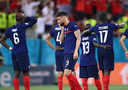 مدرب فرنسا يعلق على ركلة ترجيح مبابي المهدرة