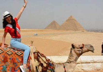 مصر: هبوط إيرادات السياحة ل 67.4% في أول 9 أشهر من العام الماضي