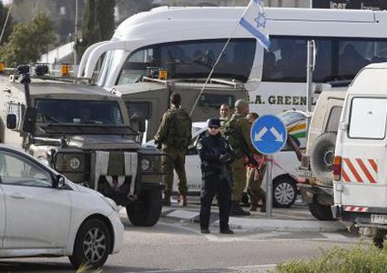 الإعلام العبري:إسرائيل تصر على التوصل لتهدئة مقابل أسراها في غزة