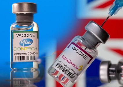 دراسة بريطانية تكشف نتيجة مذهلة لخلط لقاحي أسترازينيكا وفايزر