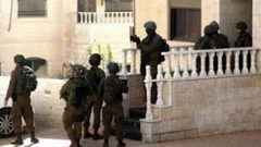 الاحتلال يداهم منزلا في طوباس ويستجوب قاطنيه