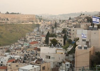 مستوطنون يستولون على بناية سكنية في بلدة سلوان