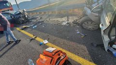 مصرع شاب ورضيع بحادث طرق قرب طبعون