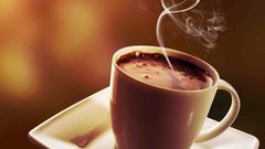 المشروبات الساخنة في الصيف تبرّد الجسم