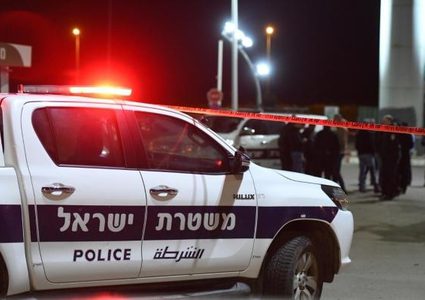 3 إصابات بينها خطيرة في جريمتي طعن بحيفا وكفر قاسم