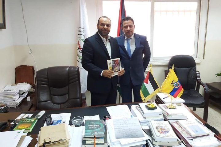 الأمين العام للاتحاد العام للكتاب والأدباء يستقبل سفير الإكوادور