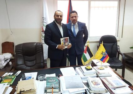 الأمين العام للاتحاد العام للكتاب والأدباء يستقبل سفير الإكوادور