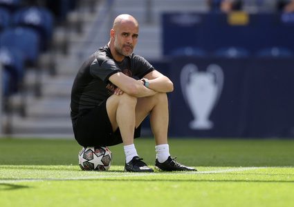 غوارديولا يوجه ضربة موجعة لمنتخب إسبانيا