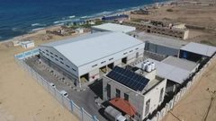 إعادة تشغيل محطة تحلية مياه البحر شمال القطاع بعد توقفها لأيام