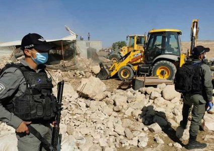 هدم منشآت في خربة حمصة الفوقا بالأغوار