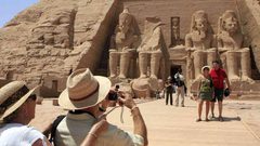 مصر تسعى لاستقبال مليون سائح روسي بنهاية العام الجاري