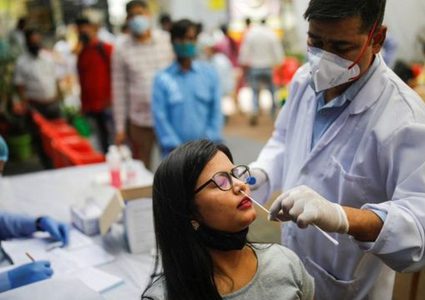 الهند تسجل أكثر من 30 مليون إصابة بكورونا حتى الآن