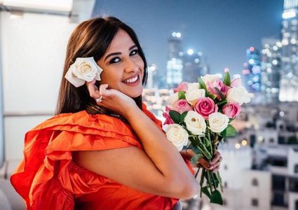 ياسمين عبد العزيز تحصل على الإقامة الذهبية في الإمارات