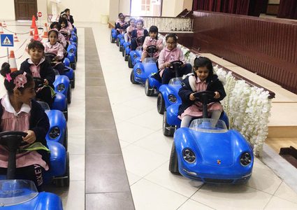 لمكافحة كورونا.. الكويت توقف الأنشطة الخاصة بالأطفال