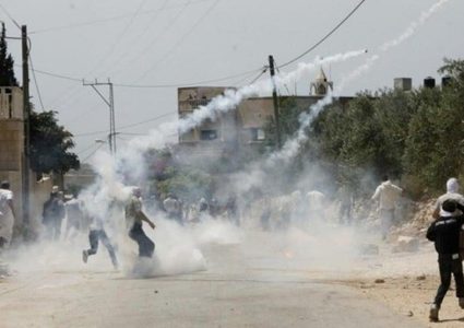 إصابة شاب برصاص الاحتلال في مخيم الفارعة