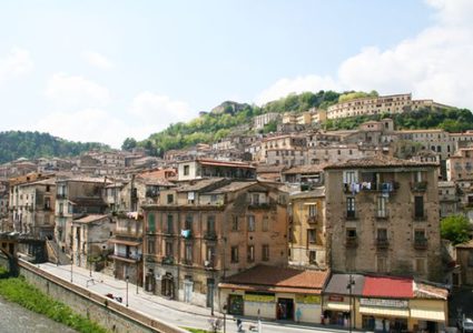 33 ألف دولار لـ3سنوات لمن ينتقل للعيش في هذه القرى الإيطالية