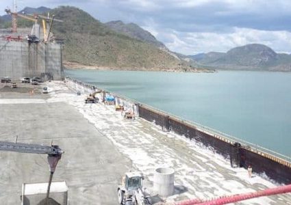 الجيش الإثيوبي يتعهد بتأمين سد النهضة وحمايته من أي عدوان