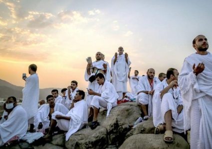 د. أحمد شرف يتحدث عن فضل يوم عرفة وعيد الأضحى المبارك