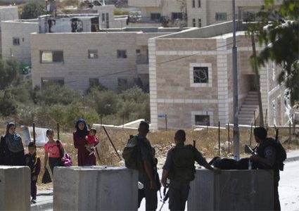 الاحتلال يمنع المواطنين من دخول بلدة يعبد أو الخروج منها