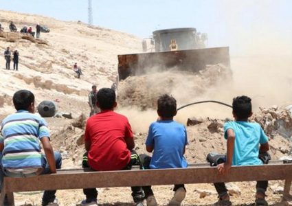 العليا الإسرائيلية تمنح مهلة 6 أسابيع لحل مسألة الخان الأحمر