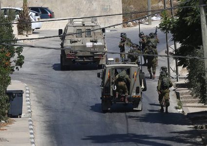 الاحتلال يصيب مواطنا ويعتقل 3 آخرين من بيتا جنوب نابلس