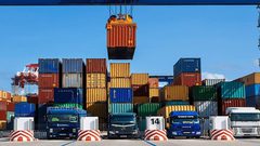 الإحصاء: انخفاض الصادرات والواردات السلعية  خلال أيار
