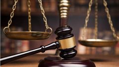 السجن 7 سنوات ونصف وغرامة 7500 دينار لمدان بتهمة بيع مواد مخدرة