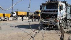 الاحتلال يمنع إدخال شاحنات وقود إلى غزة