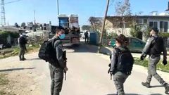 الاحتلال يستولي على معدات وكوابل لتأهيل شبكة كهرباء "السيميا"