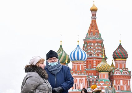 تراجع في معدل الإصابات اليومية بفيروس كورونا في روسيا