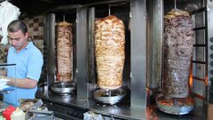 توضيح حول إغلاق أحد مطاعم الشاورما بمدينة غزة