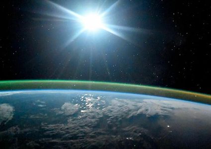 عالمتا فلك ..يستطيع الفضائيون مراقبة الأرض