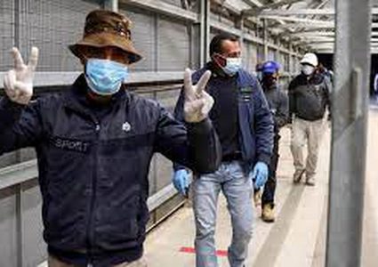 حكومة الاحتلال تصادق على زيادة تصاريح العمال الفلسطينيين