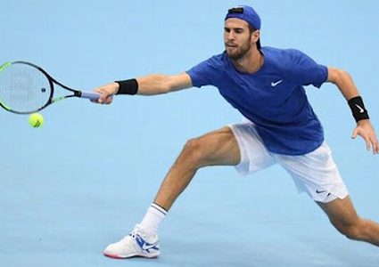 الروسي خاتشانوف يتأهل لنصف نهائي مسابقة التنس في أولمبياد طوكيو