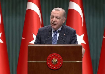 سيناتور ديمقراطي: حكومة أردوغان تحرم شعبها من حرياته الأساسية