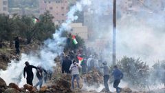إصابات بالرصاص الحي والاختناق خلال مواجهات مع الاحتلال في بيتا