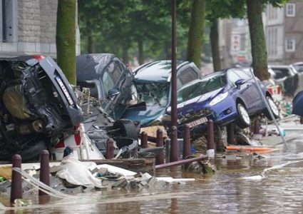 ارتفاع حصيلة ضحايا الفيضانات شرق أفغانستان إلى 113 قتيلا